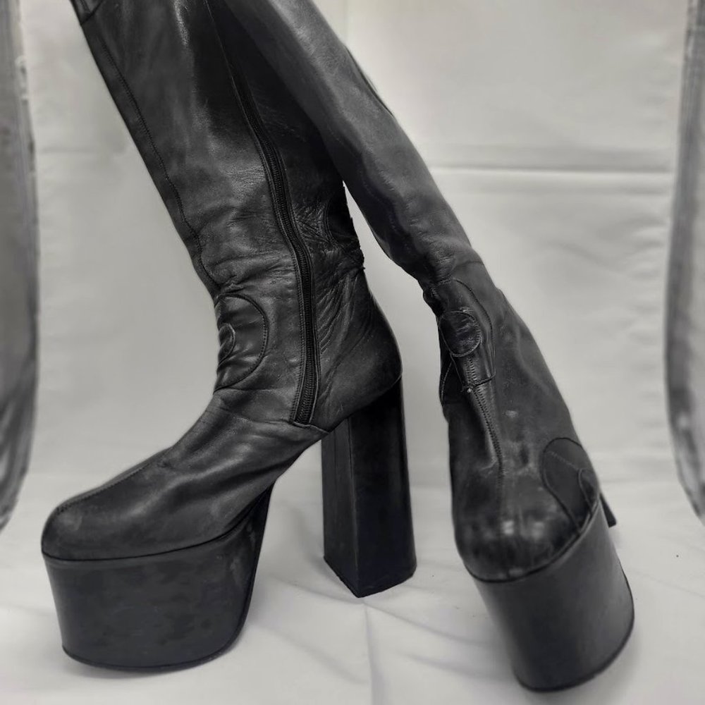 VINTAGE, 6" PLATFORM BOOTS, US 9.5